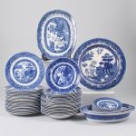 1118 7382 DINNERWARE